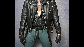 leather cum