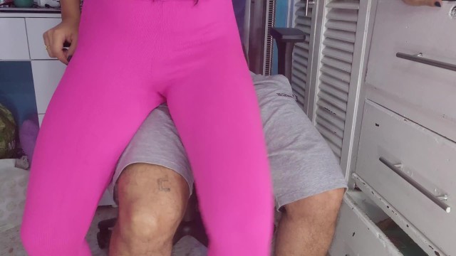 dirty games with my yoga trainer I PEE ALL 💦