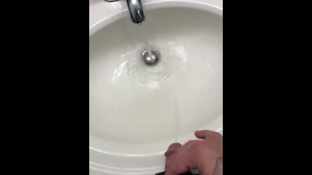 Had to piss so bad I just went in the sink BIGDICK PISSING POV HD