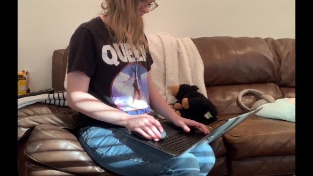 Locked out Girl SOAKS Jeans