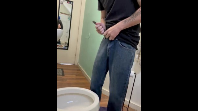 I Pissed Myself Trying To Get My Belt Undone