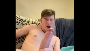 Huge dick cumming
