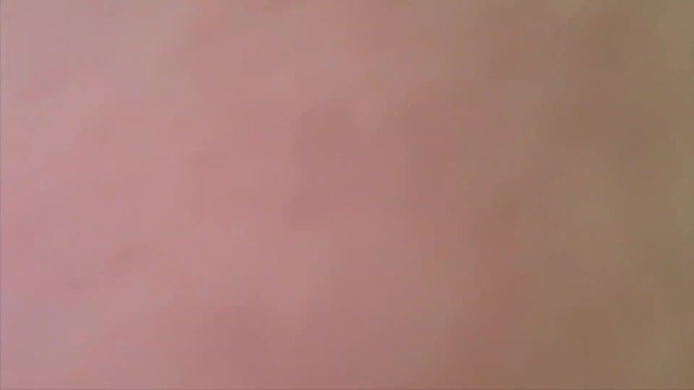 Public bathroom pee (cell video)