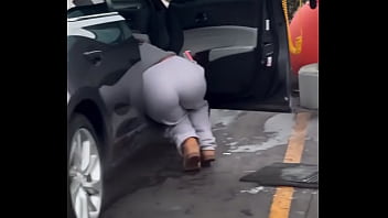 Latina booty at car wash