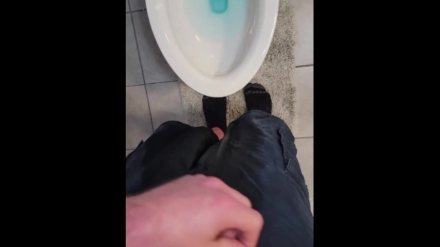 The button was stuck on my shorts. I had to pee myself, standing right in front of the toilet!