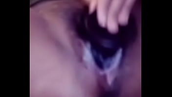 Filipina fuck her pussy by black dildo