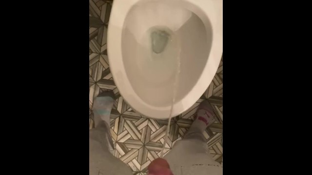 Working an event so bougie not allowed to wear shoes piss bathroom messy desperate moaning