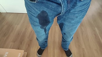 Peeing in Jeans