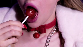 Sexy rich Bitch Kira Loster Suck lollipop and get oragasm