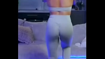 Nice round ass!!!