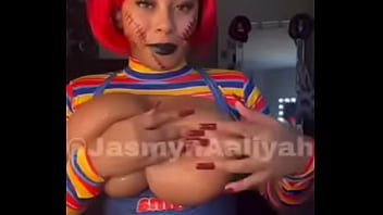 Jasmyn Aaliyah showing boobs for the first time