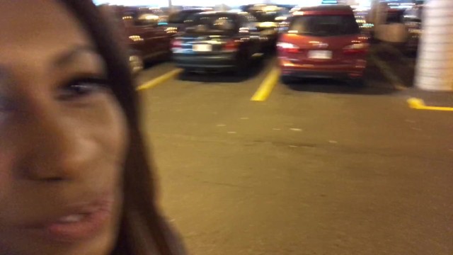 Peeing in crowded parking lot - ALMOST CAUGHT