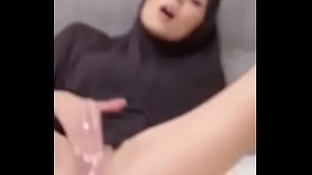 North Africa- Algerian Wife Masturbate on Camera - Full Video at Ebukaloaded.com