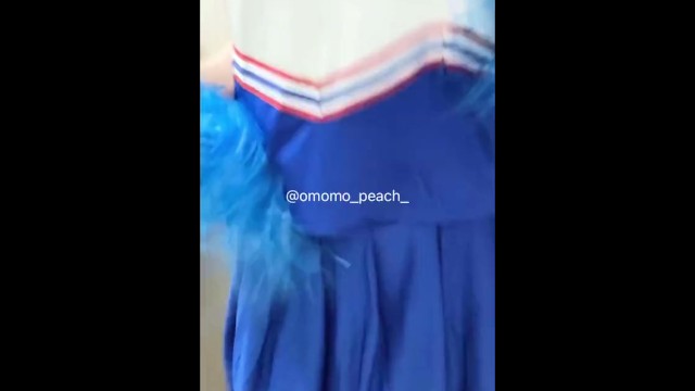 【おもらしチアガール】#cheerleader #omorashi #peeaccident #desperation Wet