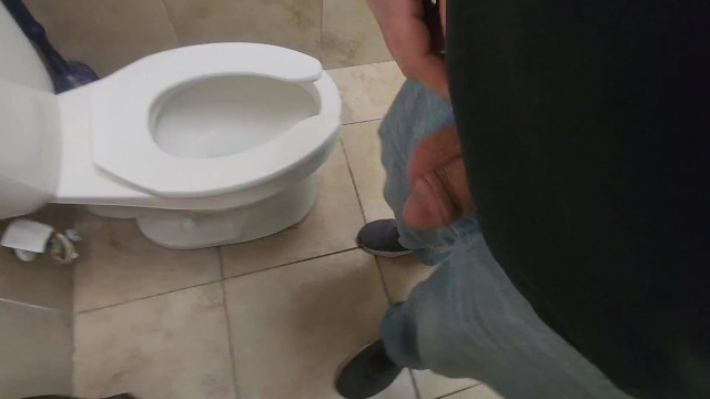 Fliptop trash can piss