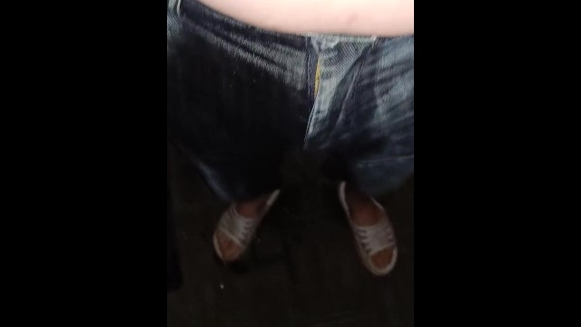 Pissing and cumming in Jeans shorts!
