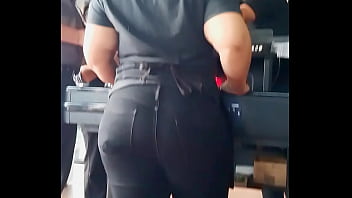 Cajera gordita