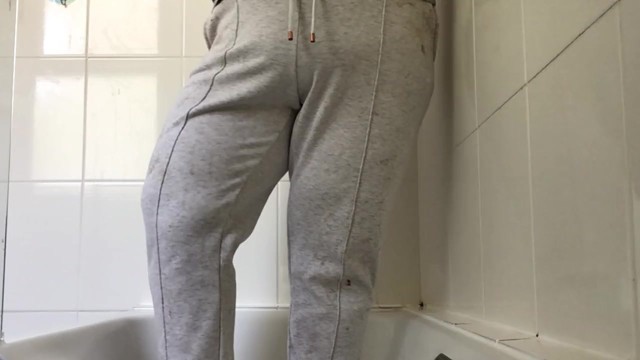 Ooops! I peed my joggers